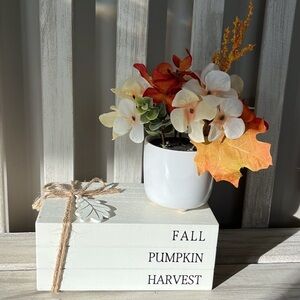 Fall Autumn Decor & Floral Arrangement in White Ceramic Vase 🍃🆕🍃